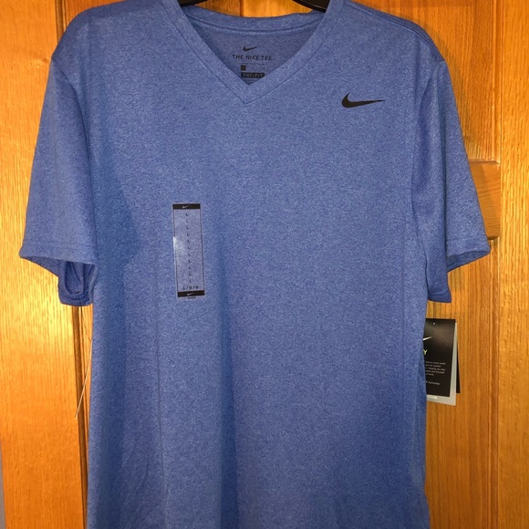 NWT Nike Dri-Fit Men’s Shirt - Picture 1 of 2